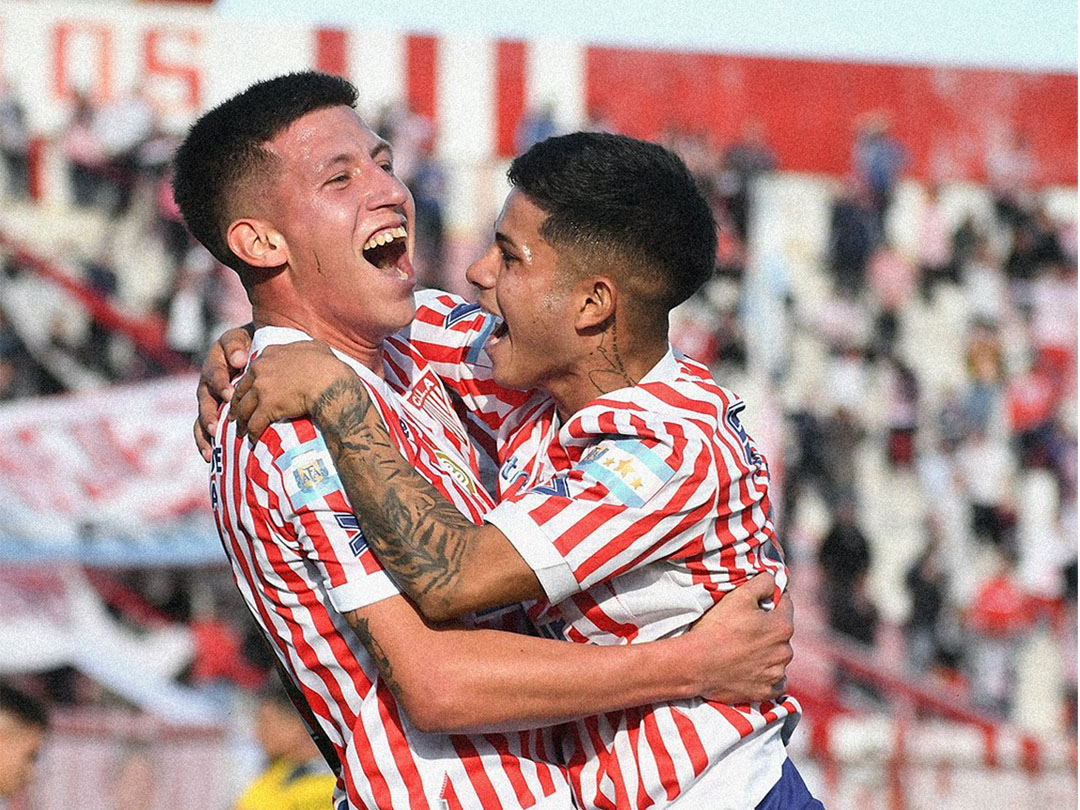 Festejo de gol de Barbas