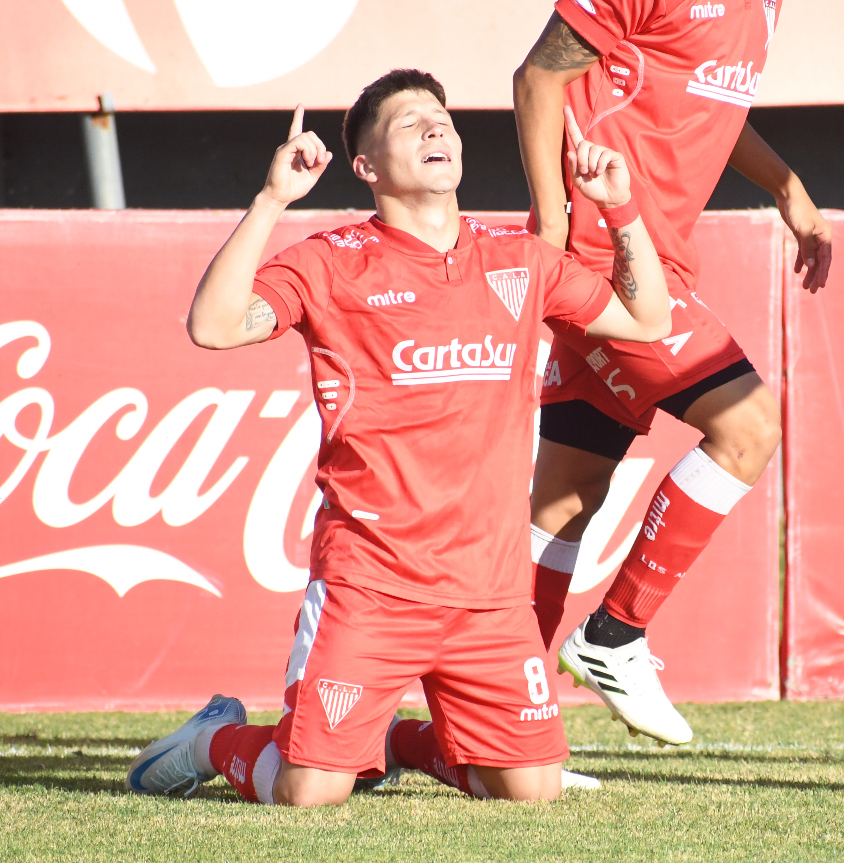 07-12-24-festejo-gol